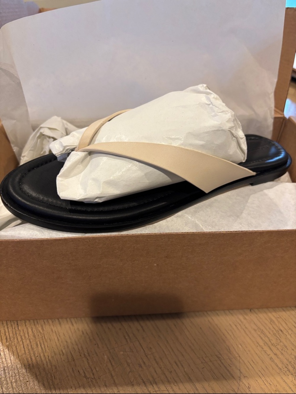 Reformation Jessie Thong Sandal (8)